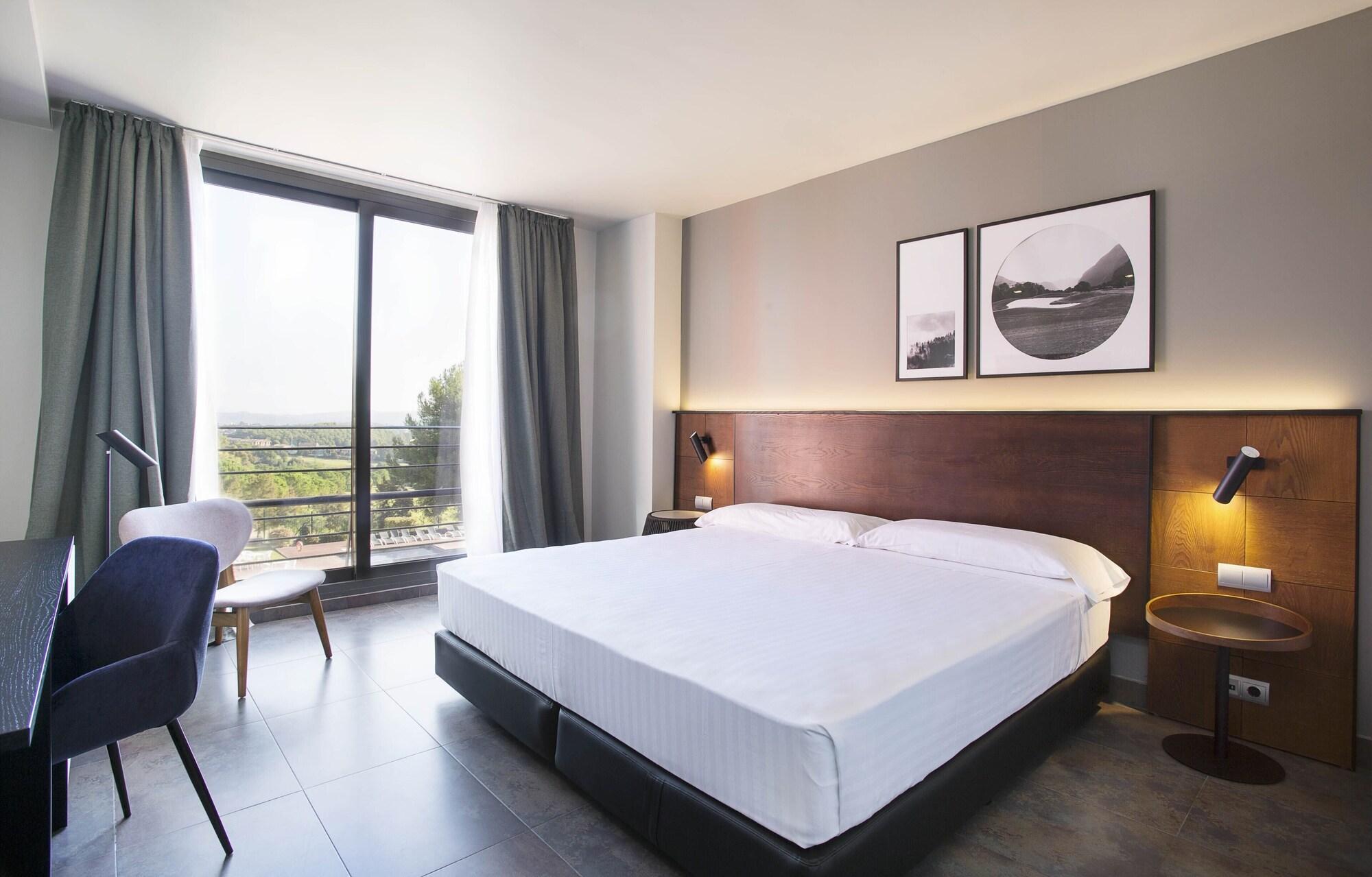 Hotel Barcelona Golf Resort 4 Sup Sant Esteve Sesrovires Eksteriør bilde